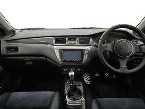 ميتسوبيشي لانسر إيفولوشن الداخلية 