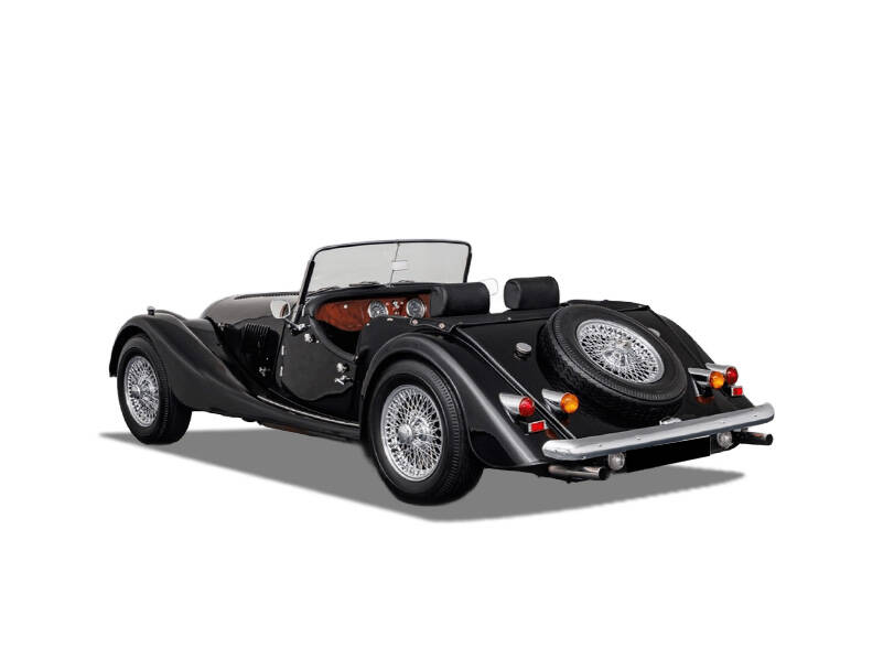 Morgan Plus 8 Exterior 