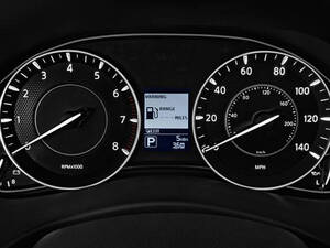 Nissan Armada Interior 