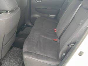 Nissan Leaf Interior 