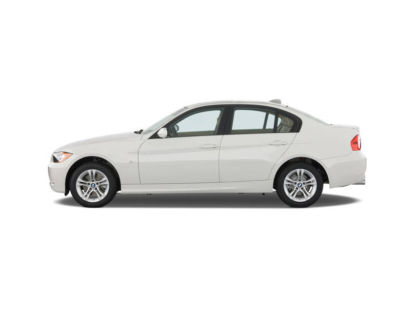 بي ام دبليو ٣ سيريز الجيل الخامس (E90) Exterior 