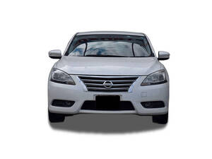 نيسان سيلفي الخارجية 