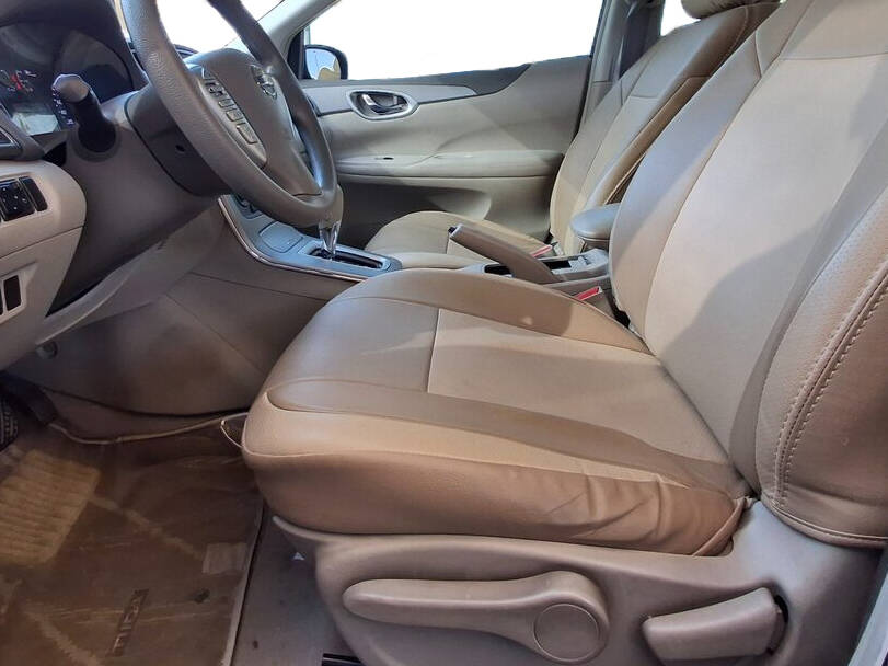 Nissan Tiida 2nd (C12) Generation Interior 