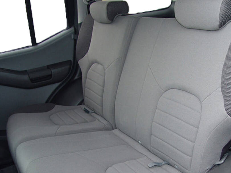 نيسان إكستيرا Interior 