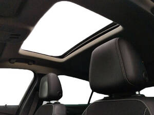 أوبل أسترا الداخلية 