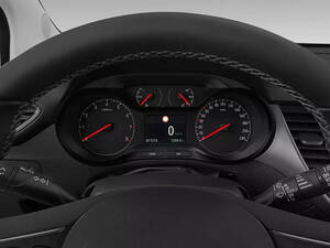 أوبل كروس لاند إكس الداخلية 