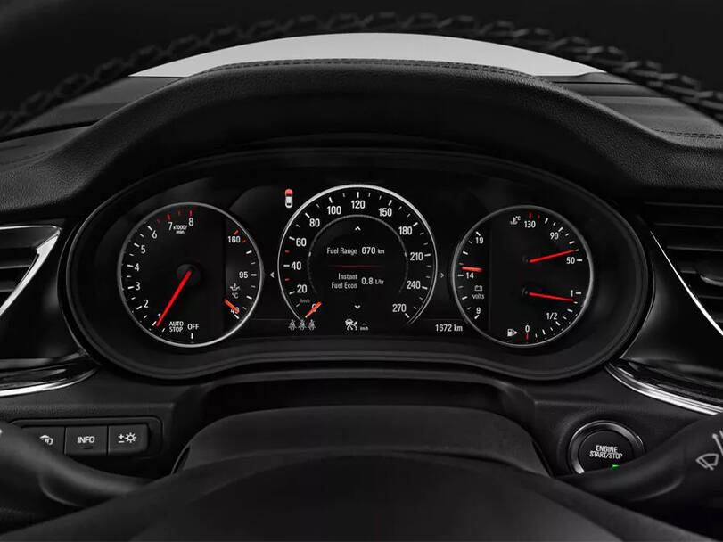أوبل إنسيجنيا Interior 