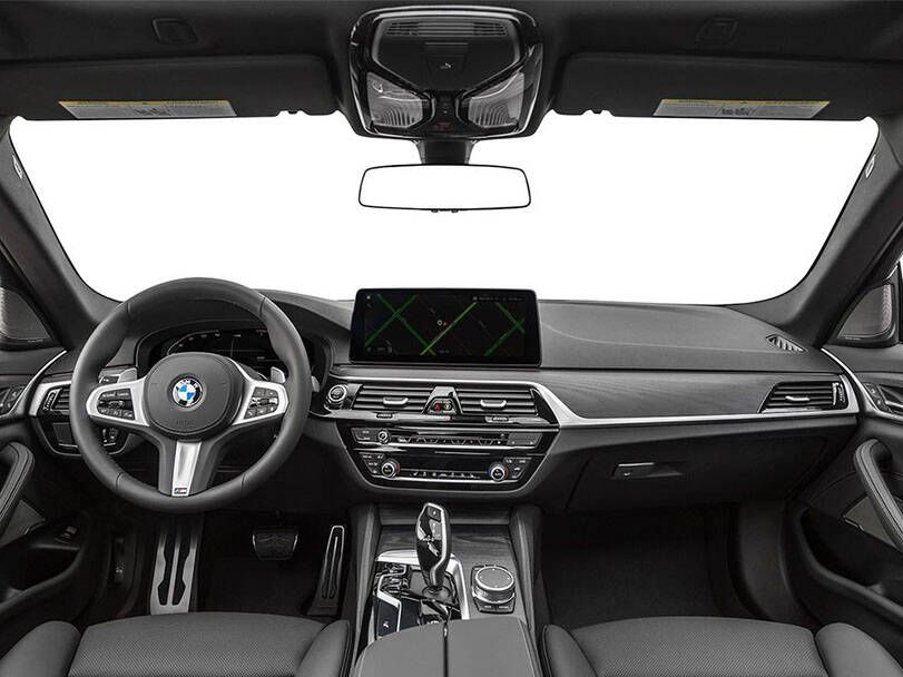 بي ام دبليو ٥ سيريز الجيل السابع (G30) Interior 