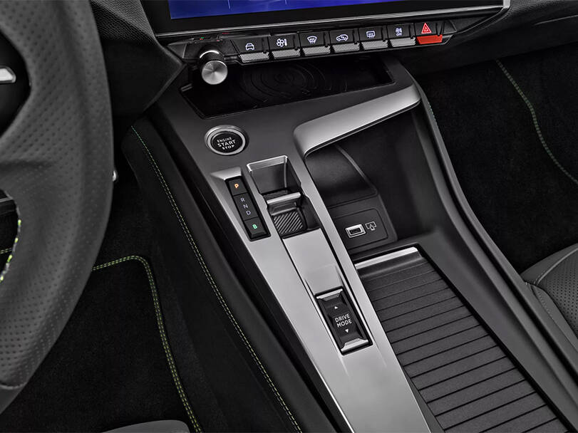 بيجو ٣٠٨ Interior 