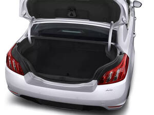 بيجو 508 الداخلية 