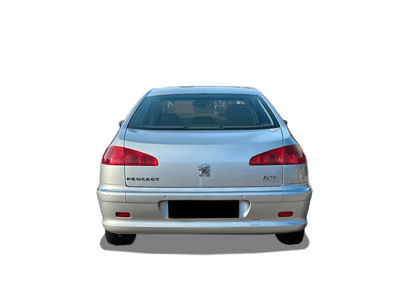 بيجو ٦٠٧ Exterior 