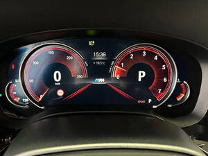 بي ام دبليو الفئة السادسة الداخلية 