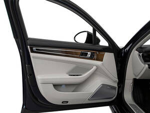 بورشه باناميرا الداخلية 