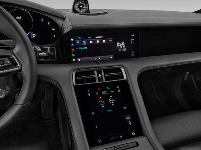 Porsche Taycan Interior 