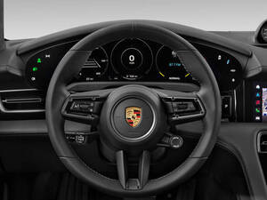 Porsche Taycan Interior 