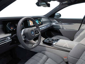 بي ام دبليو الفئة السابعة الداخلية 