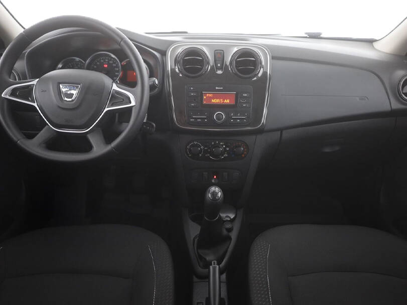 رينو لوغان الجيل الثاني (L52) Interior 