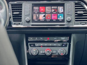 سيات أتيكا الداخلية 