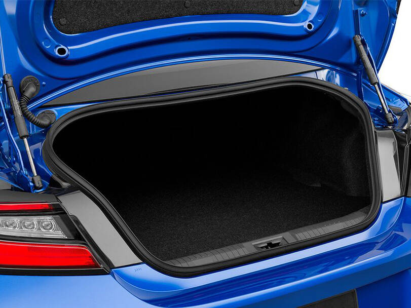 سوبارو بي آر زد Interior 