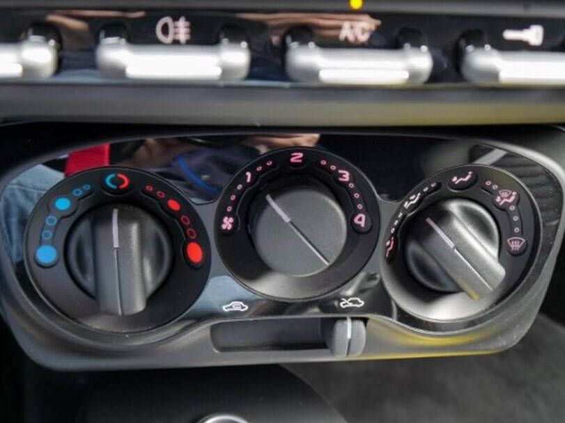 ألفا روميو 4C Interior 