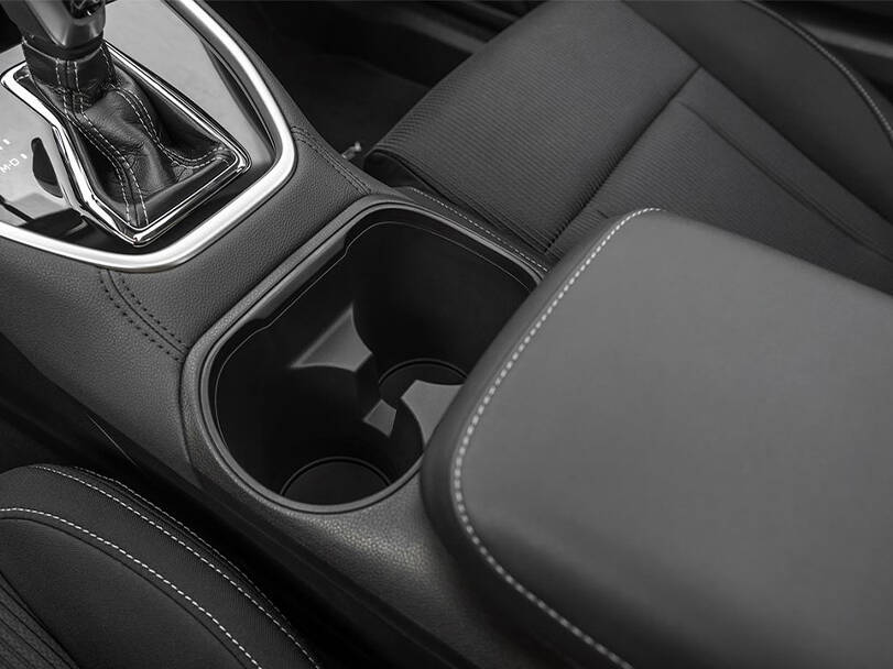 سوبارو ليجاسي Interior 