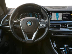 بي ام دبليو آي إكس ٥ الداخلية 