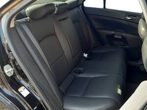 Suzuki Kizashi Interior 