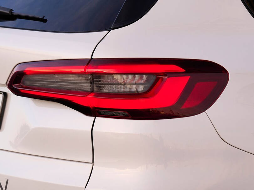 BMW iX5 2025 Exterior 