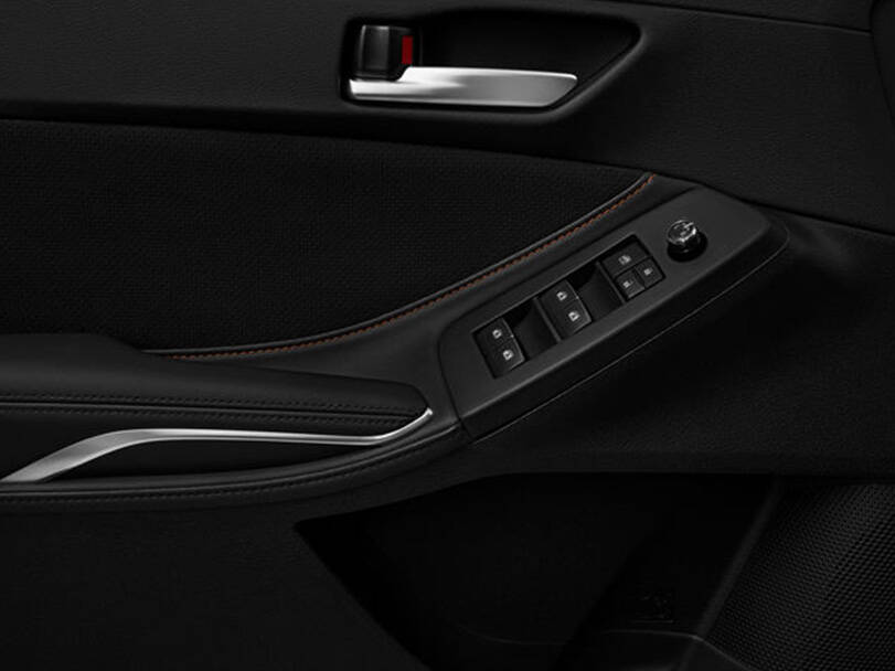 تويوتا أفالون Interior 
