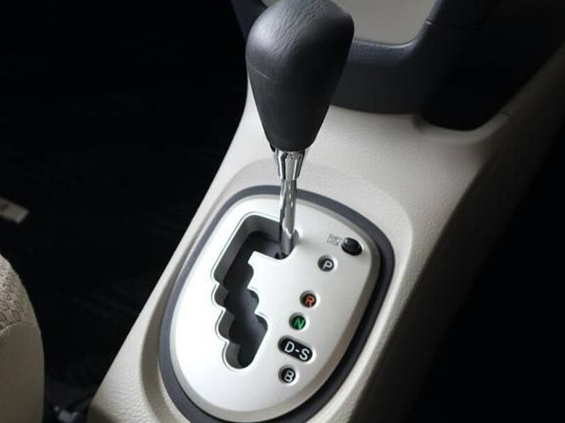 تويوتا بلتا الداخلية 