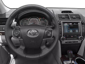 تويوتا كامري الداخلية 