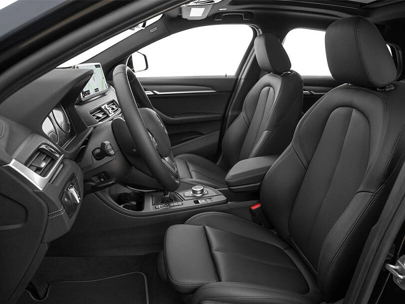 بي ام دبليو إكس ٢ Interior 