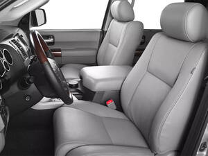 تويوتا سيكويا الداخلية 