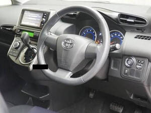 Toyota Wish Interior 