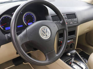 Volkswagen Bora Interior 