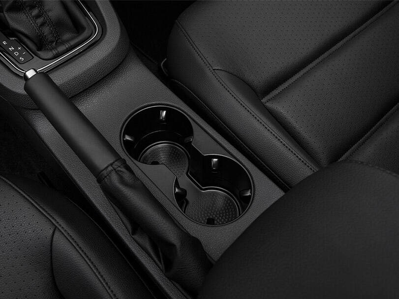 فولكس فاجن جيتا الجيل السادس (A6) Interior 