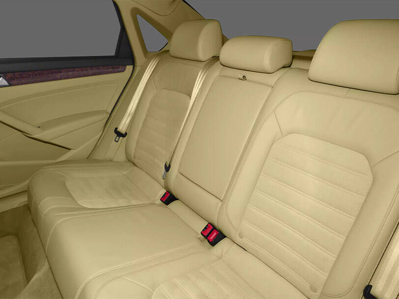 فولكس فاجن باسات 2025 Interior 
