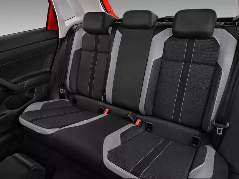 فولكس فاجن بولو 2025 Interior 