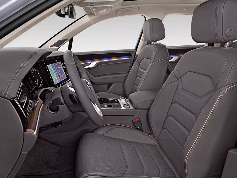 فولكس فاجن توارق 2025 Interior 