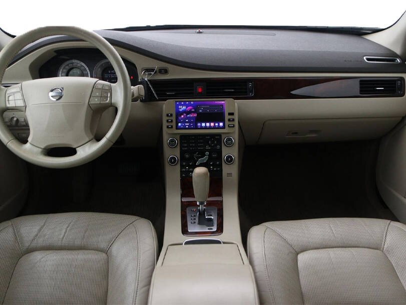 فولفو إس٨٠ Interior 