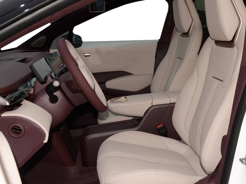 زيكر X 2026 الداخلية 