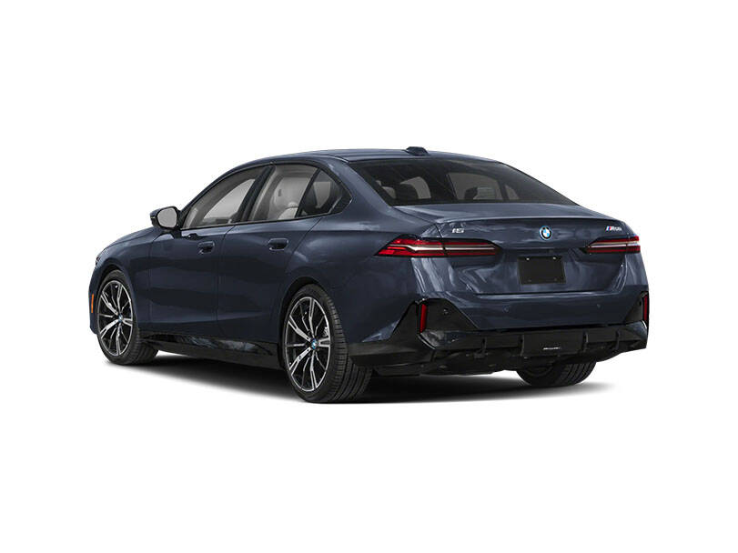 بي ام دبليو ٥ سيريز 2025 Exterior 