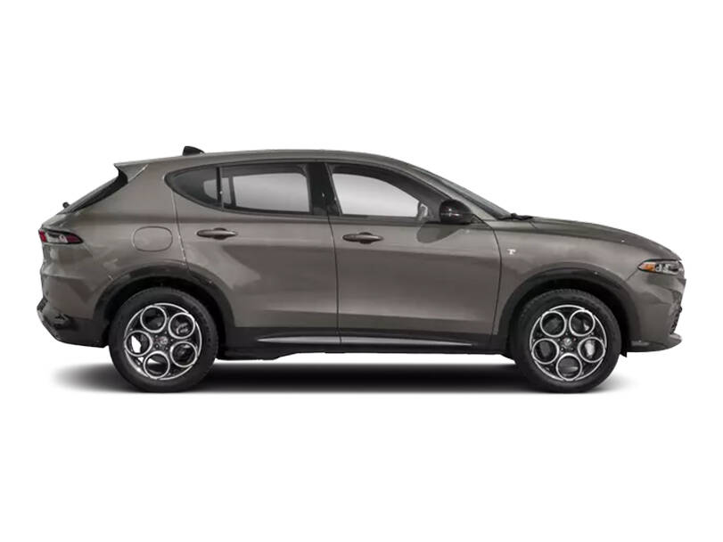 ألفا روميو تونالي 2025 Exterior 