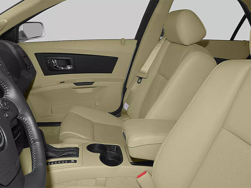 كاديلاك سي تي ٥ Interior 