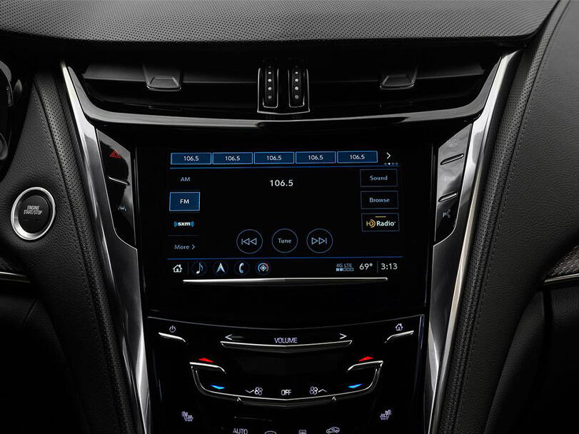 كاديلاك سي تي إس Interior 