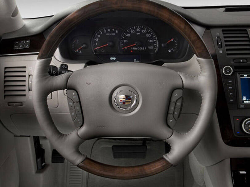 Cadillac DTS Interior 