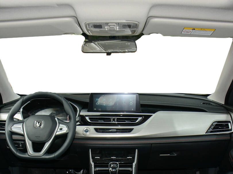 شانجان سي إس ٧٥ Interior 