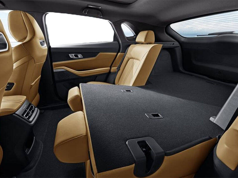 شانجان يوني كي Interior 