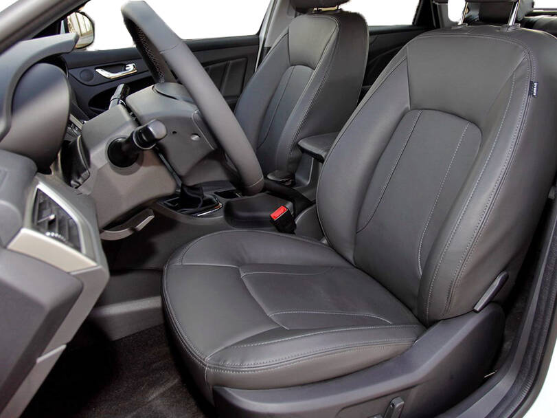 شيري أريزو ٧ Interior 