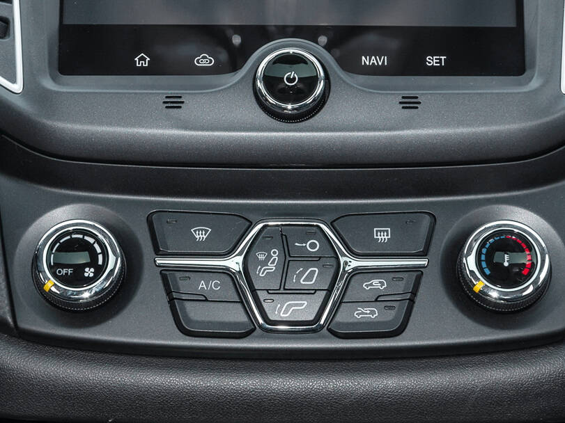 شيري تيغو ٥ 2025 Interior 